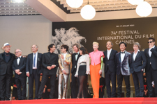 Bill Murray, Hippolyte Girardot, Adrien Brody, Timothée Chalamet, Wes Anderson, Lyna Khoudri, Tilda Swinton, Alexandre Desplat, Stephen Park, Mathieu Amalric, Benicio Del Toro Bill Murray, Hippolyte Girardot, Adrien Brody, Timothée Chalamet, Wes Anderson, Lyna Khoudri, Tilda Swinton, Alexandre Desplat, Stephen Park, Mathieu Amalric, Benicio Del Toro